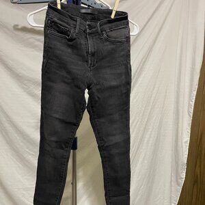 Joe's Jeans - High Rise Skinny Ankle - size W24 in black